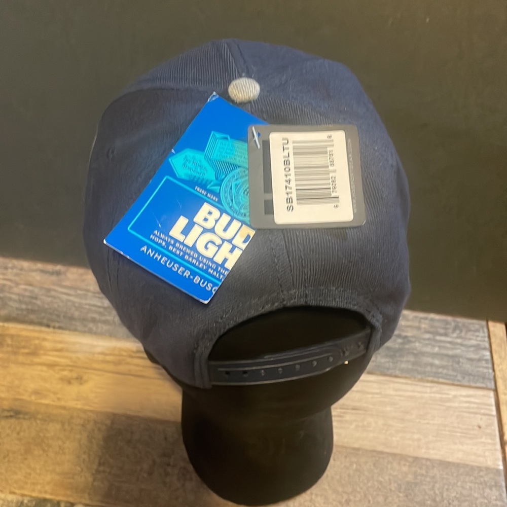 Bud Light SnapBack. New - Picture 5 of 8
